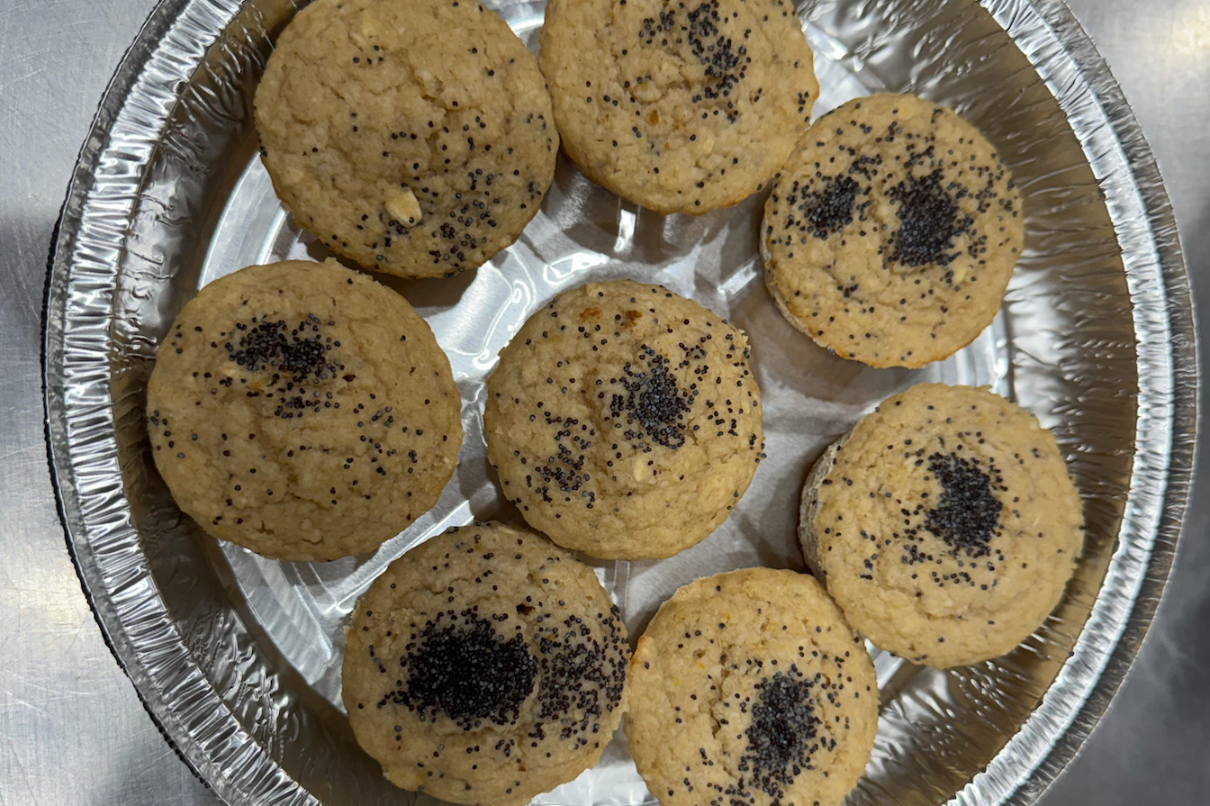 Lemon Poppyseed Muffins made with Peruano Beans